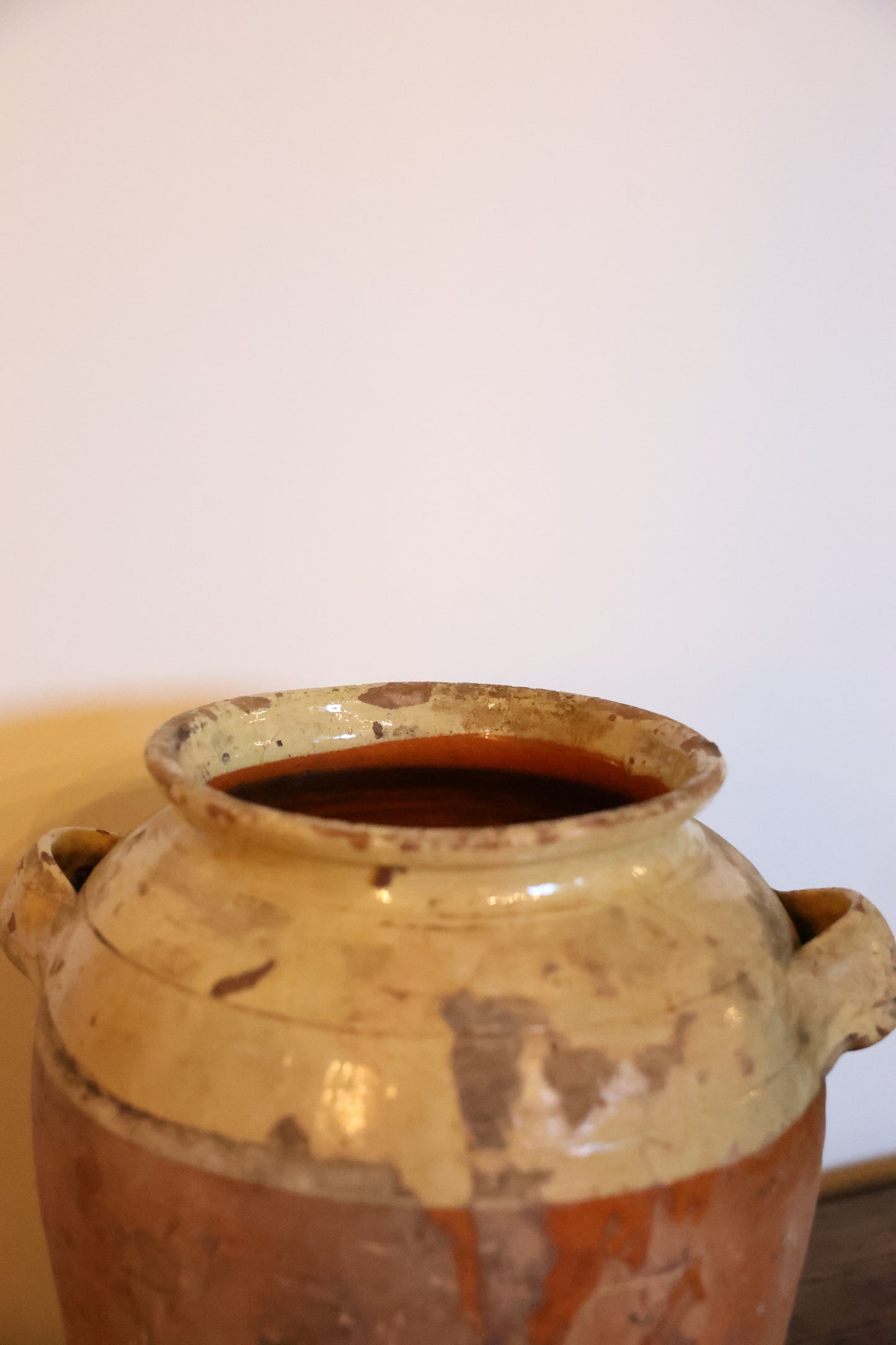 One Of A Kind Barro Preto Pottery 02