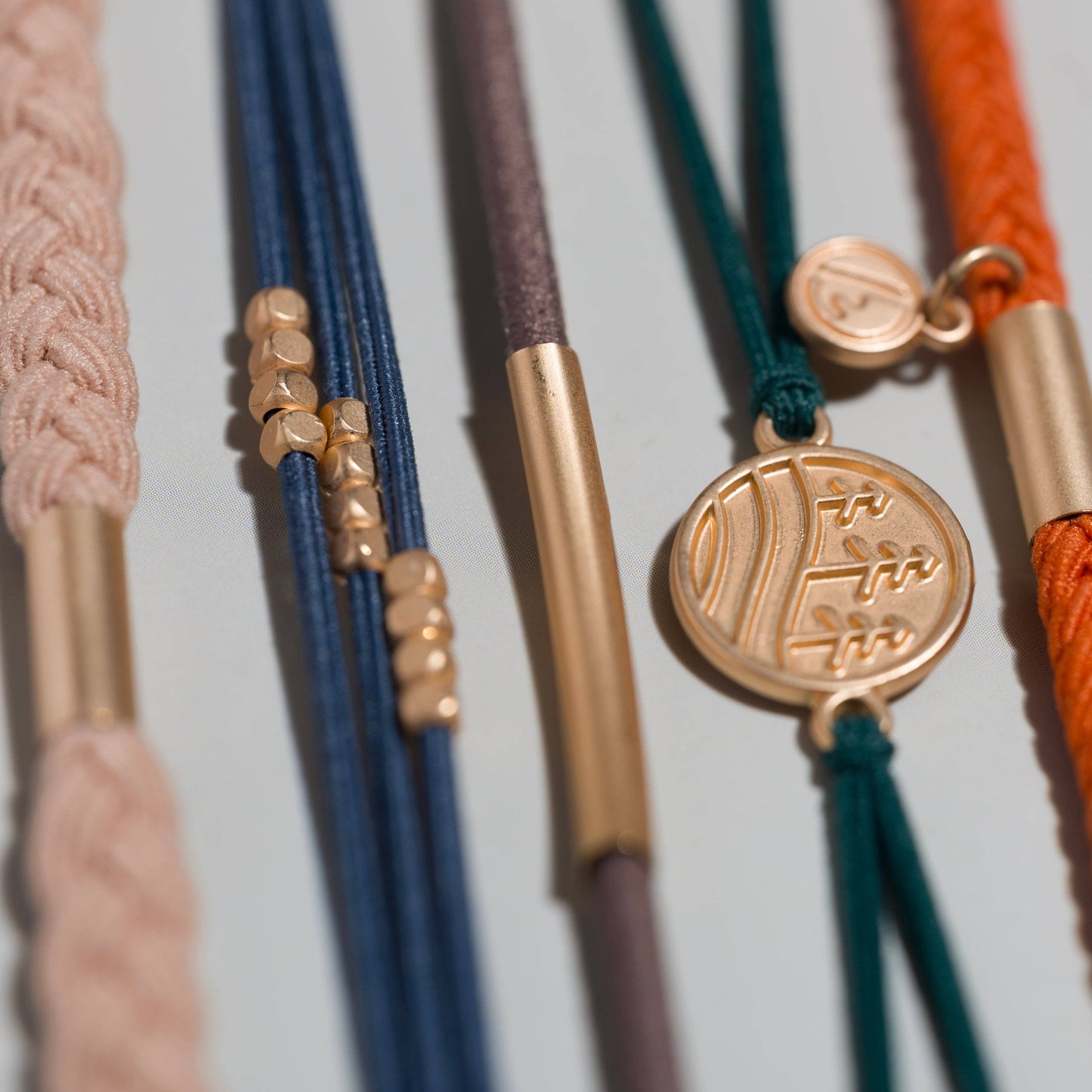 Discover Hair Tie Bracelet Set – Medium