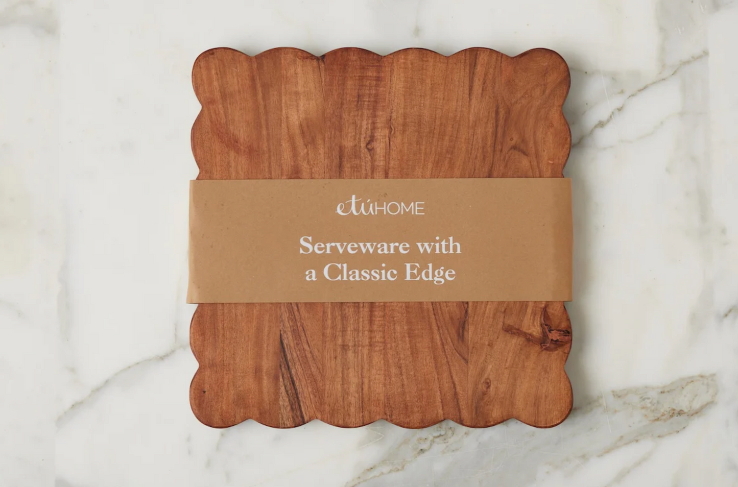 Scalloped Acacia Cutting Board – Medium Square