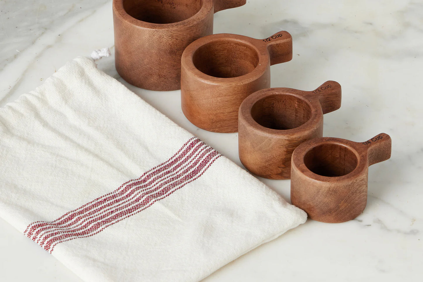 French Bistro Wood Measuring Cups – Set of 4